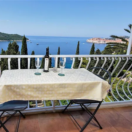 Fuer 3 Personen 1 Kind Ca 60 M In Dubrovnik, Dalmatien Dubrovnik-neretva アパート